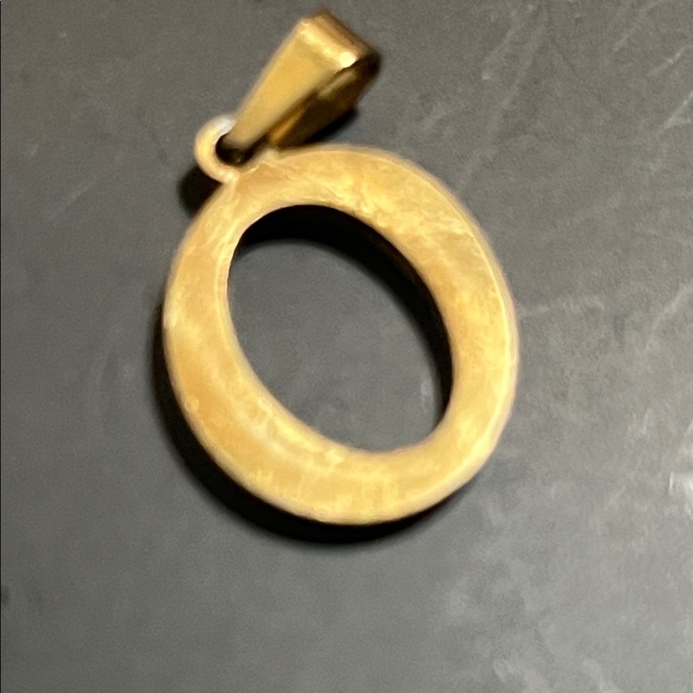 Elegant Gold Pendant